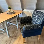 Nurdachhaeuschen Blaue Nordseewelle *
