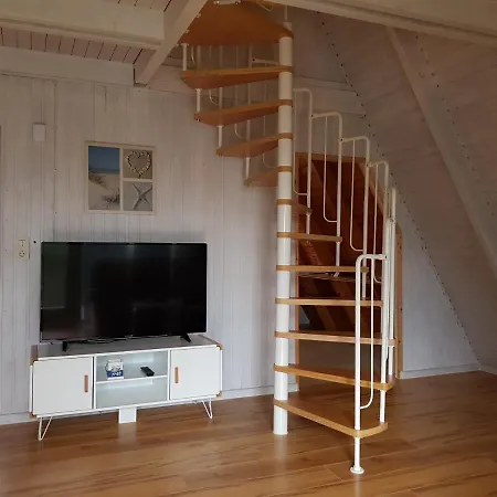 Nurdachhaeuschen Blaue Nordseewelle